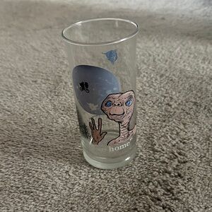 ET Glass
